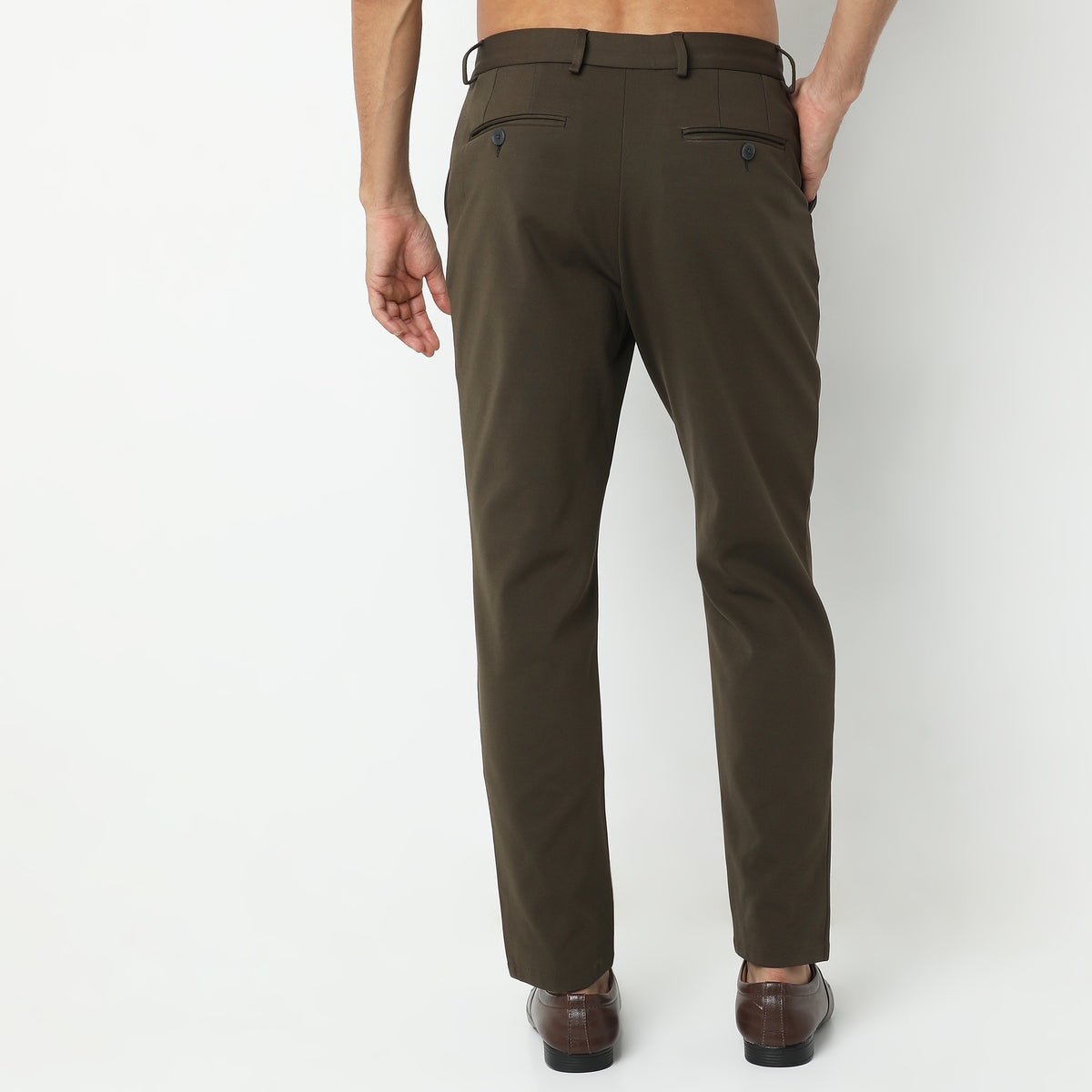 Regular Fit Solid Mid Rise Trousers