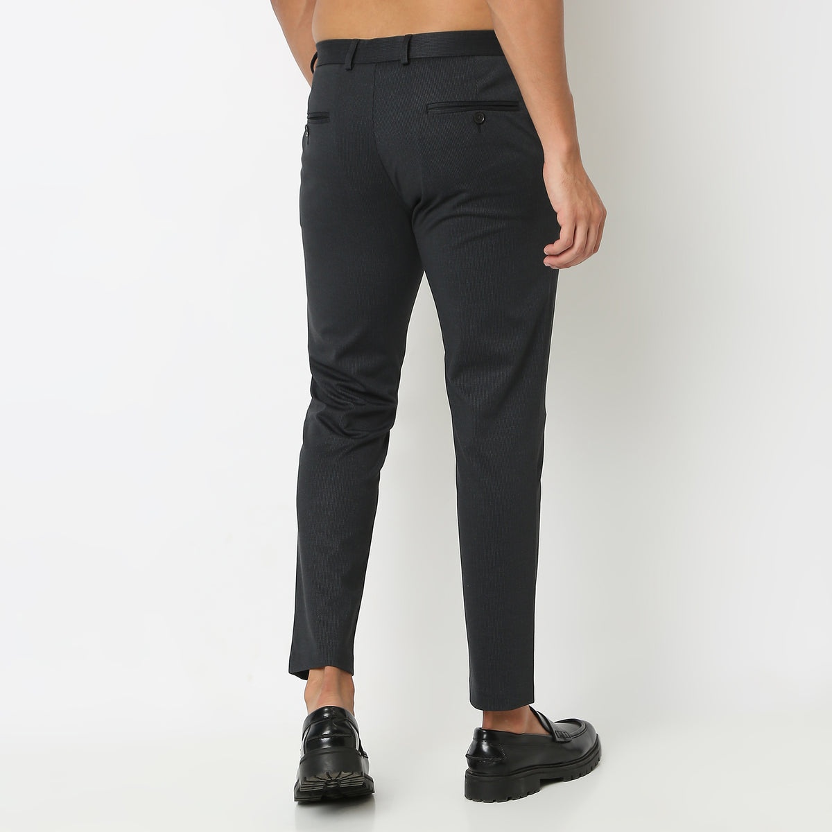 Regular Fit Solid Mid Rise Trousers