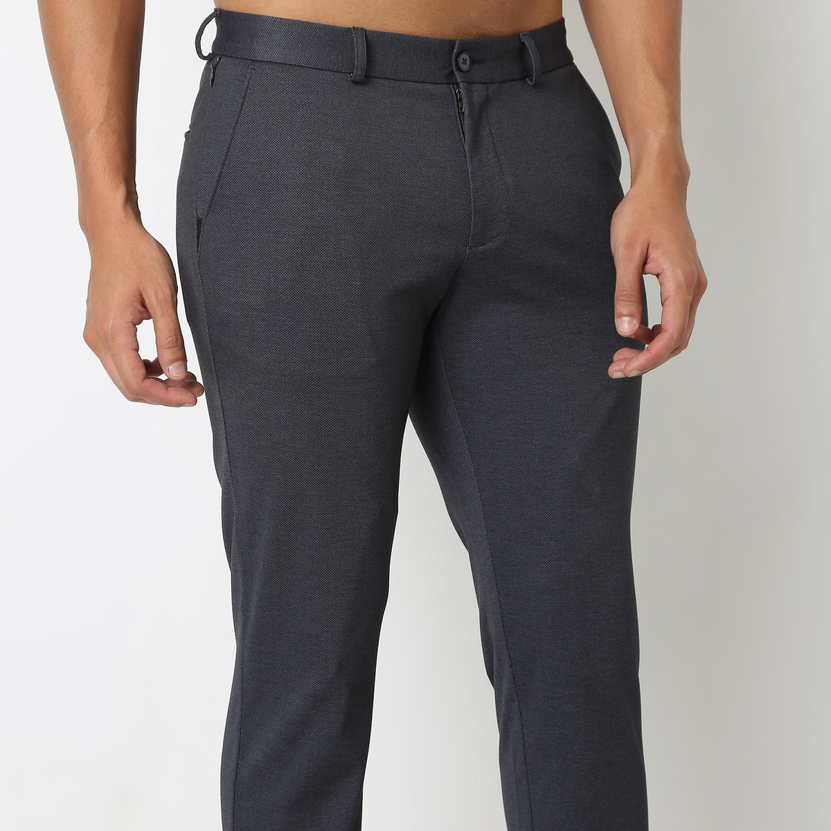 Regular Fit Solid Mid Rise Trousers