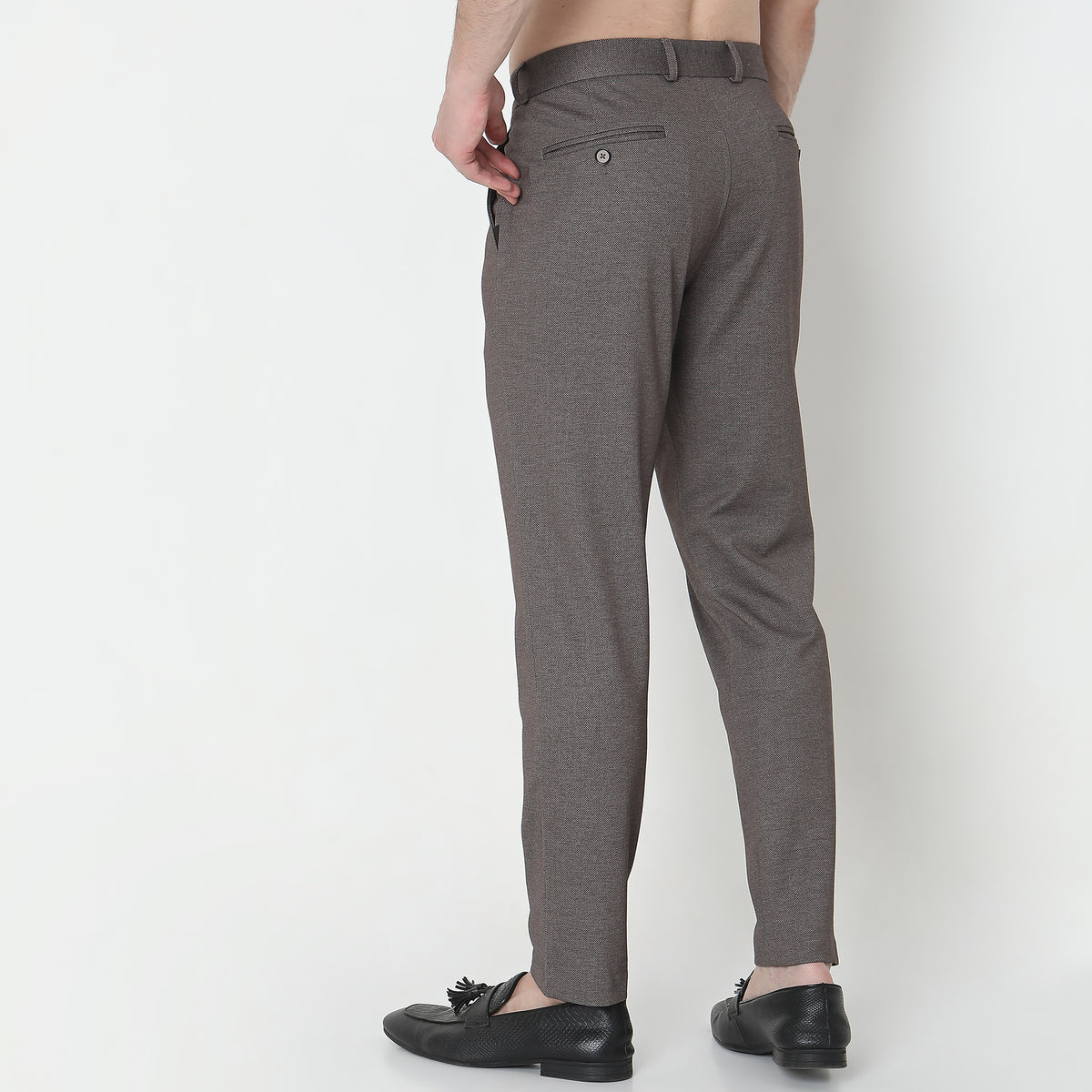 Regular Fit Solid Mid Rise Trousers