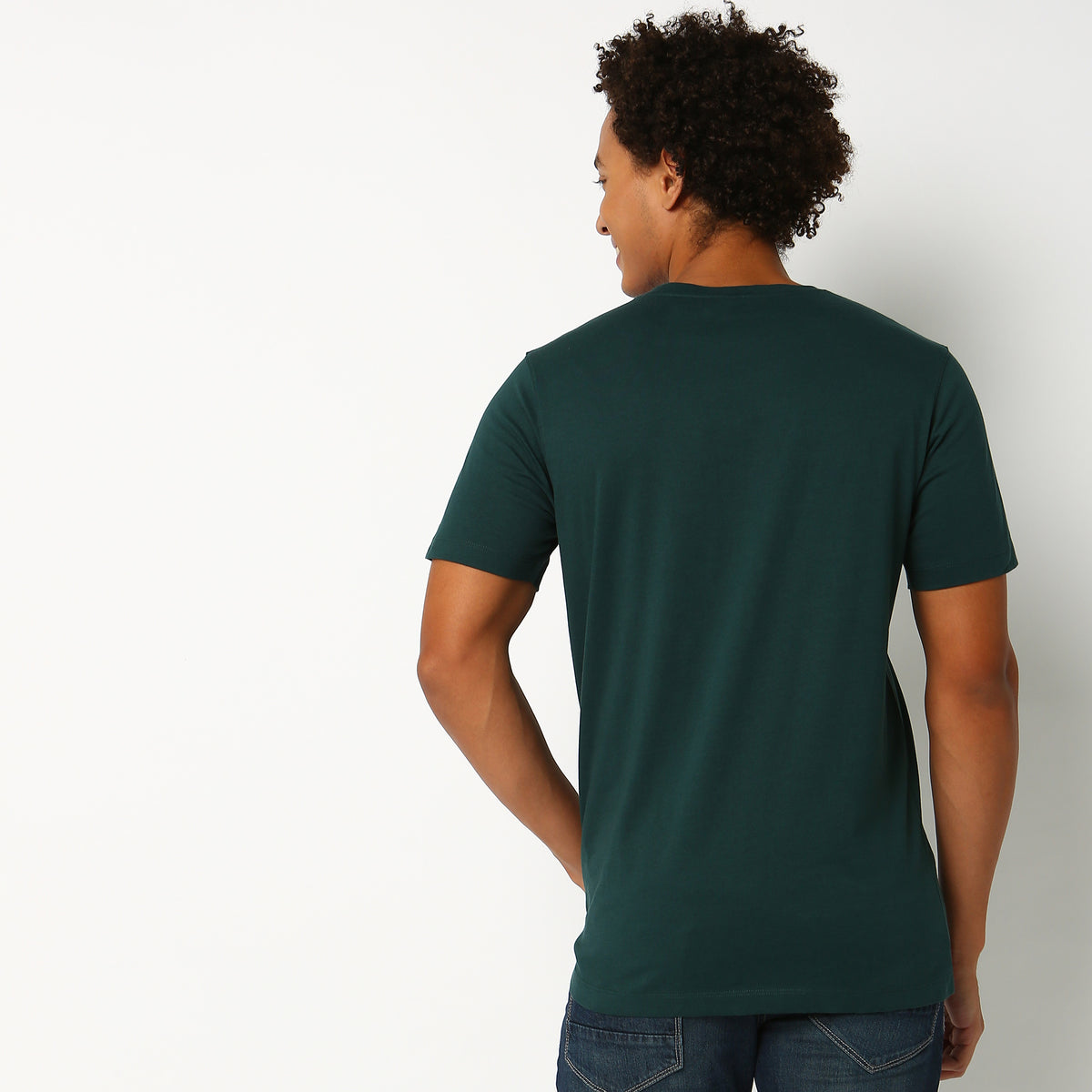 Men Wearing Regular Fit Graphic T-Shirt