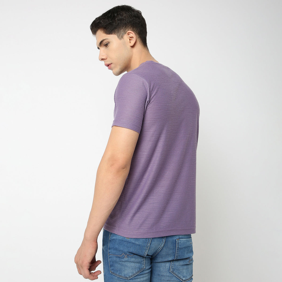 Men Wearing Regular Fit Structured T-Shirt