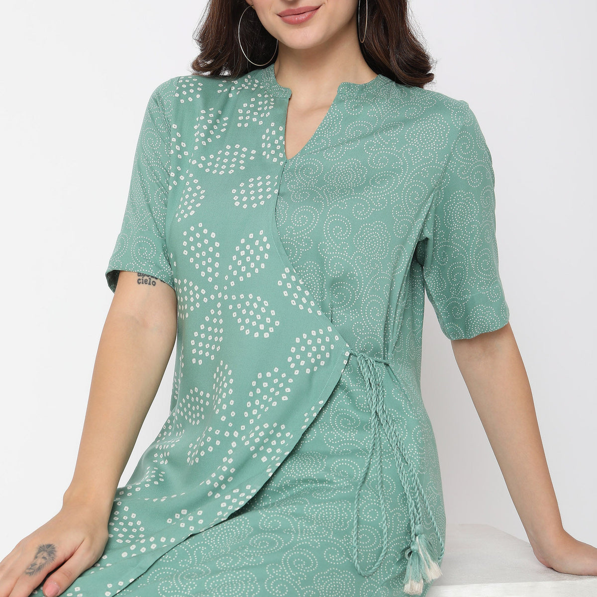 Women Wearing Flare Fit Printed Kurta