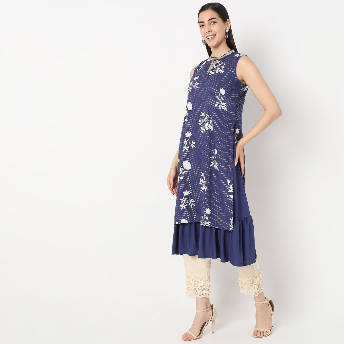 Flare Fit Embellished Kurta