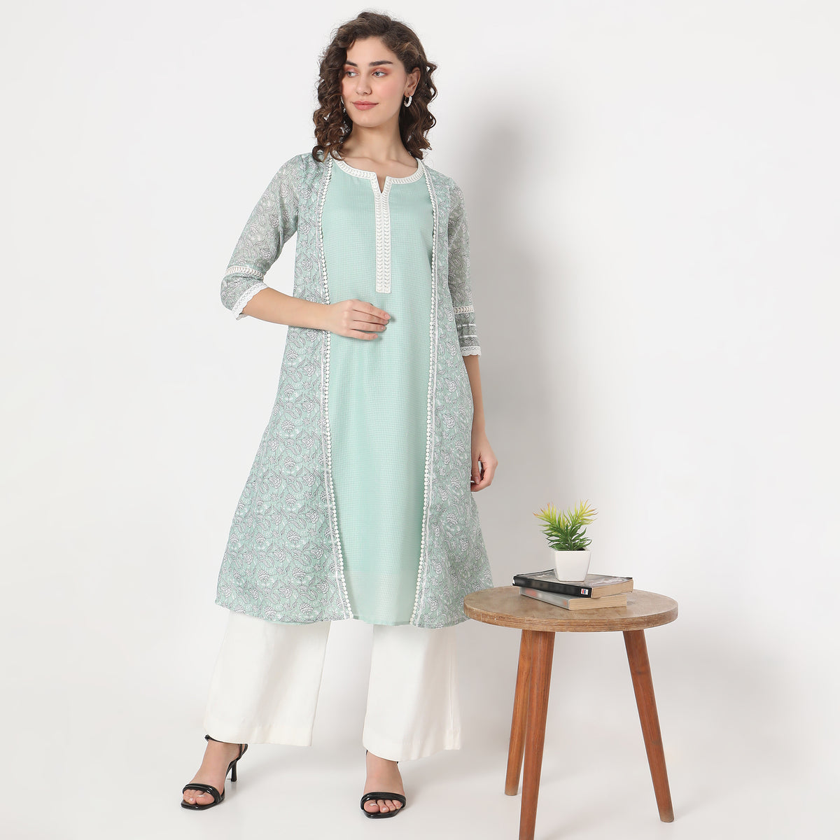 Straight Fit Floral Kurta