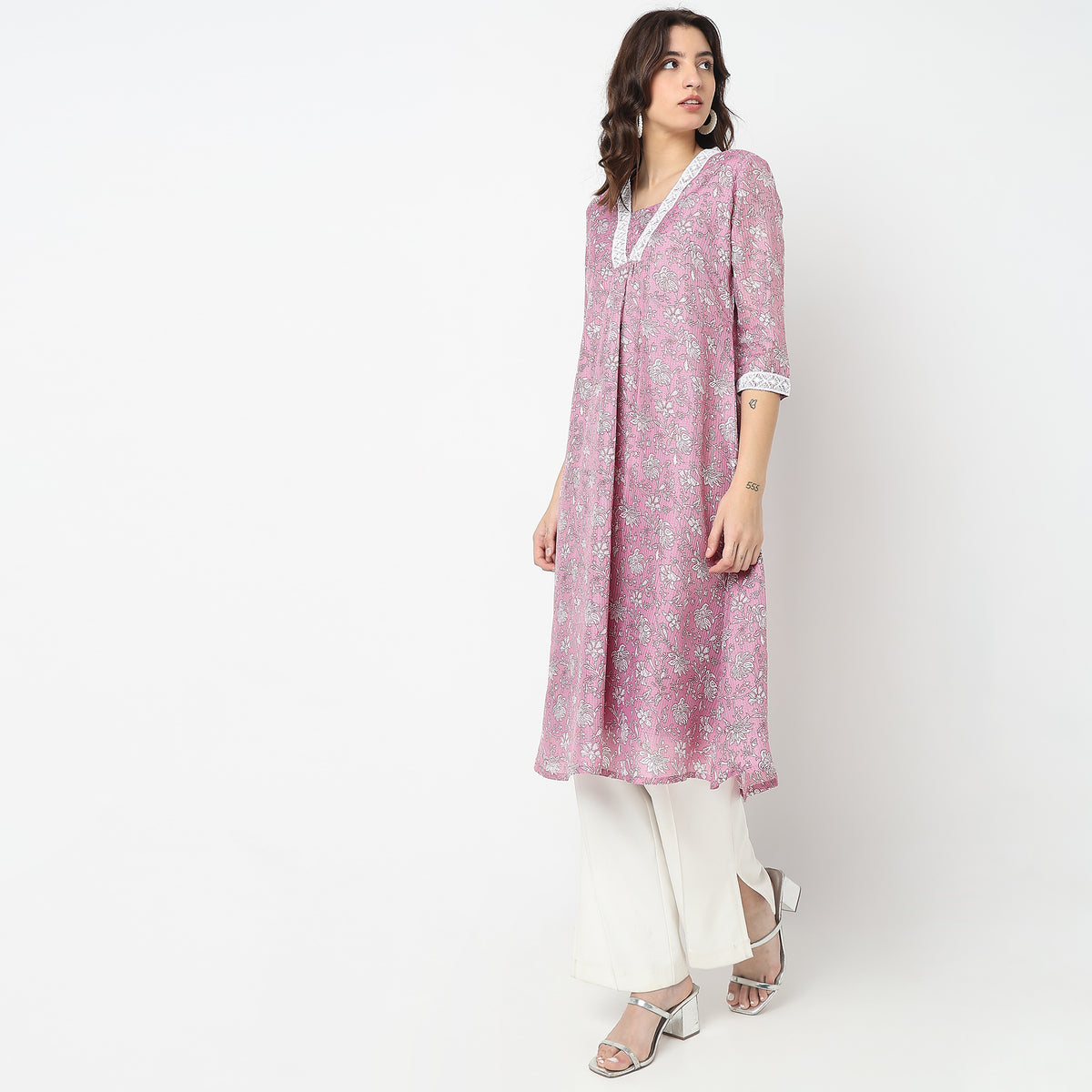 Straight Fit Printed Kurta