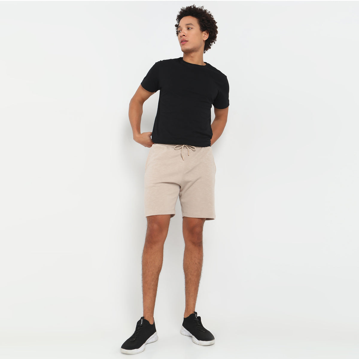 Regular Fit Solid Mid Rise Shorts