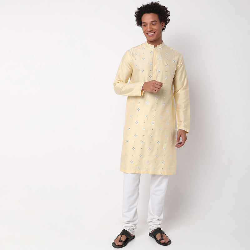 Regular Fit Embellished Kurta