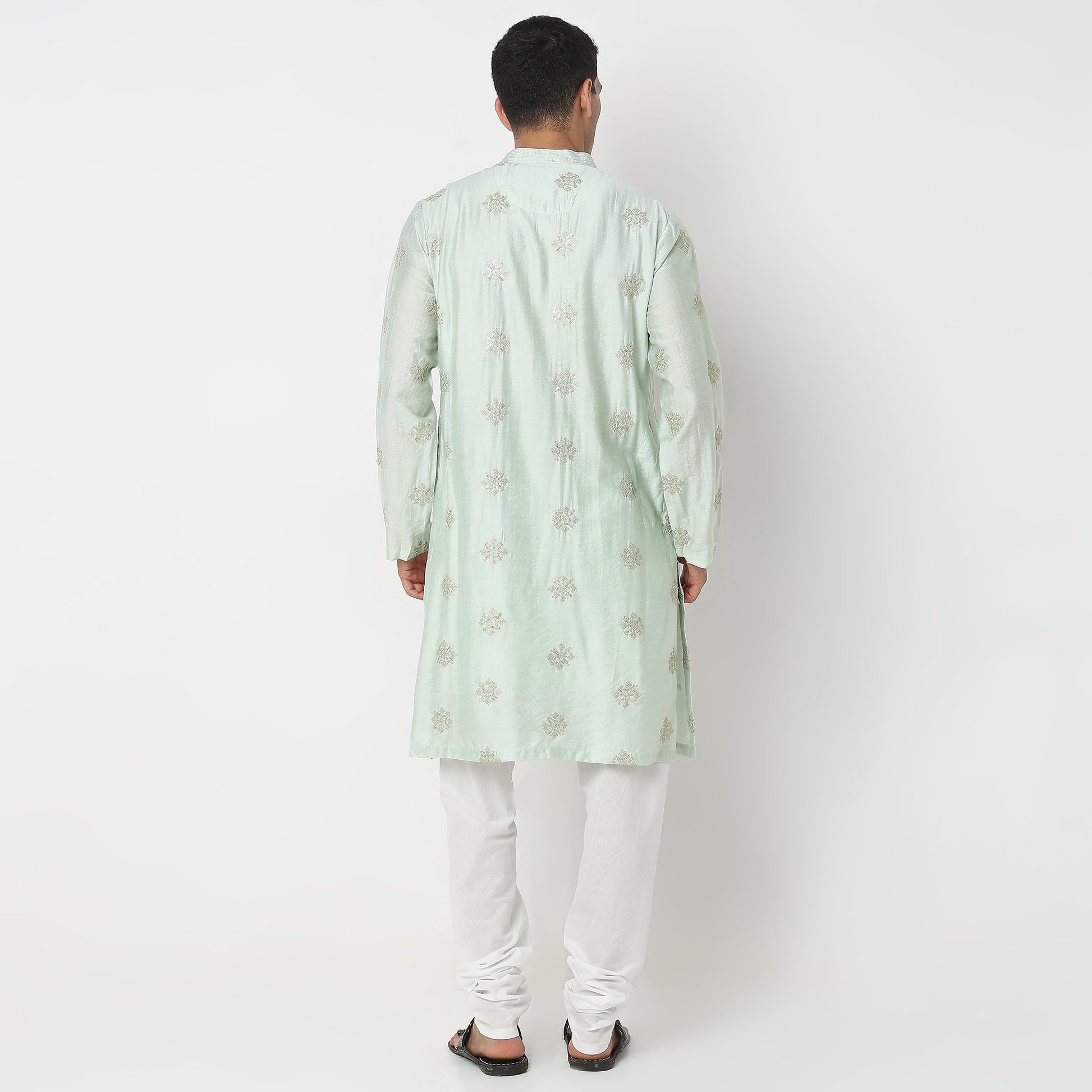 Regular Fit Embellished Kurta