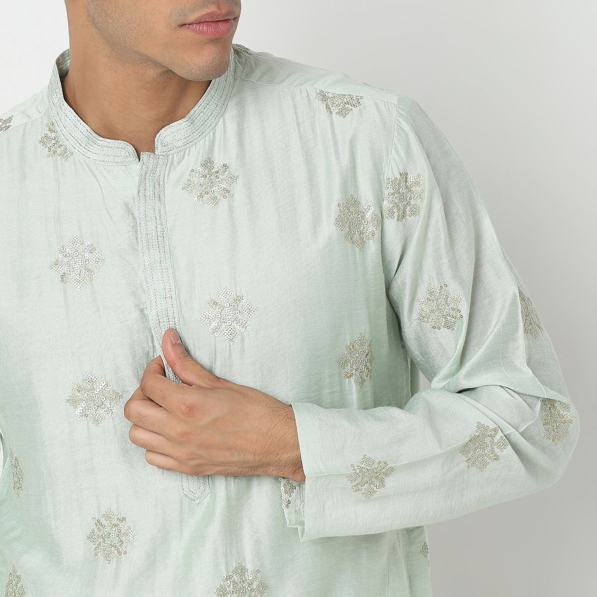 Regular Fit Embellished Kurta