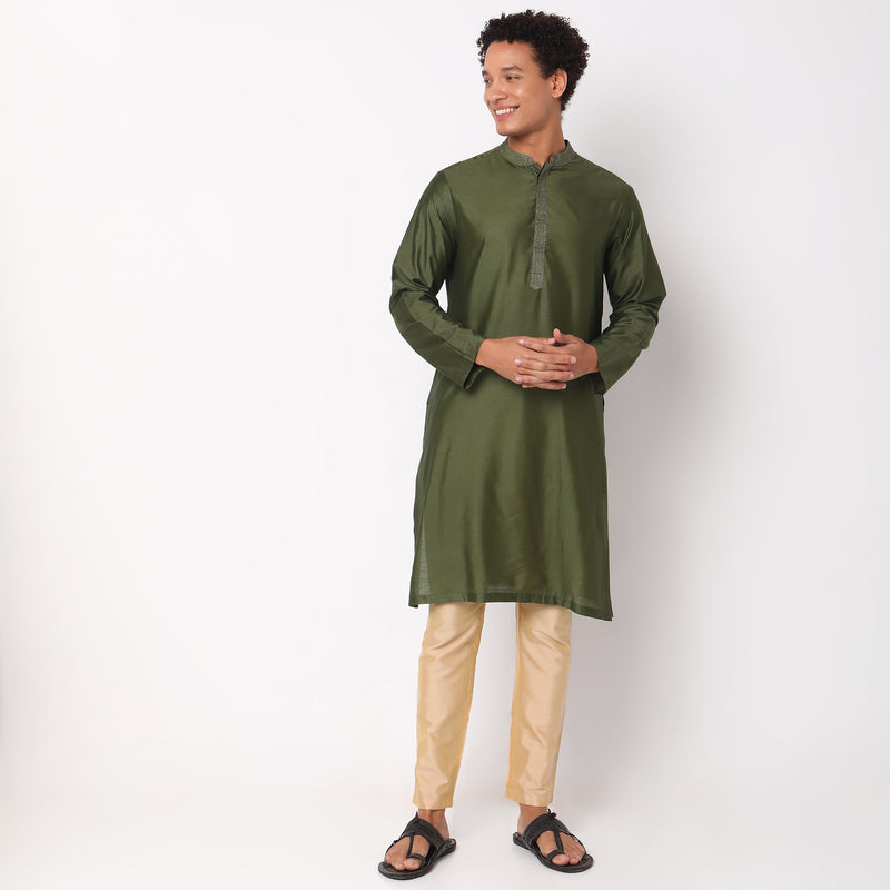 Regular Fit Solid Kurta