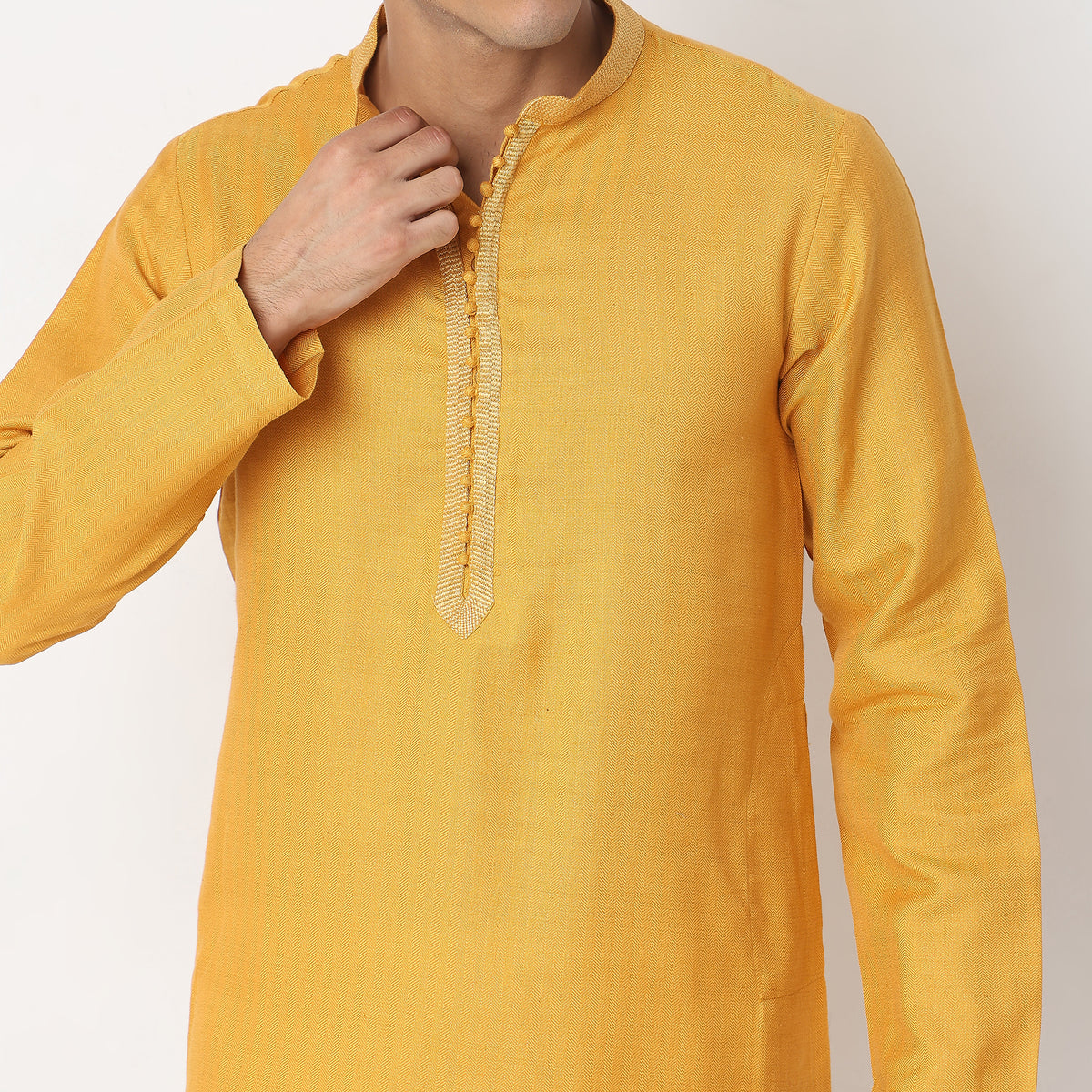 Regular Fit Solid Kurta