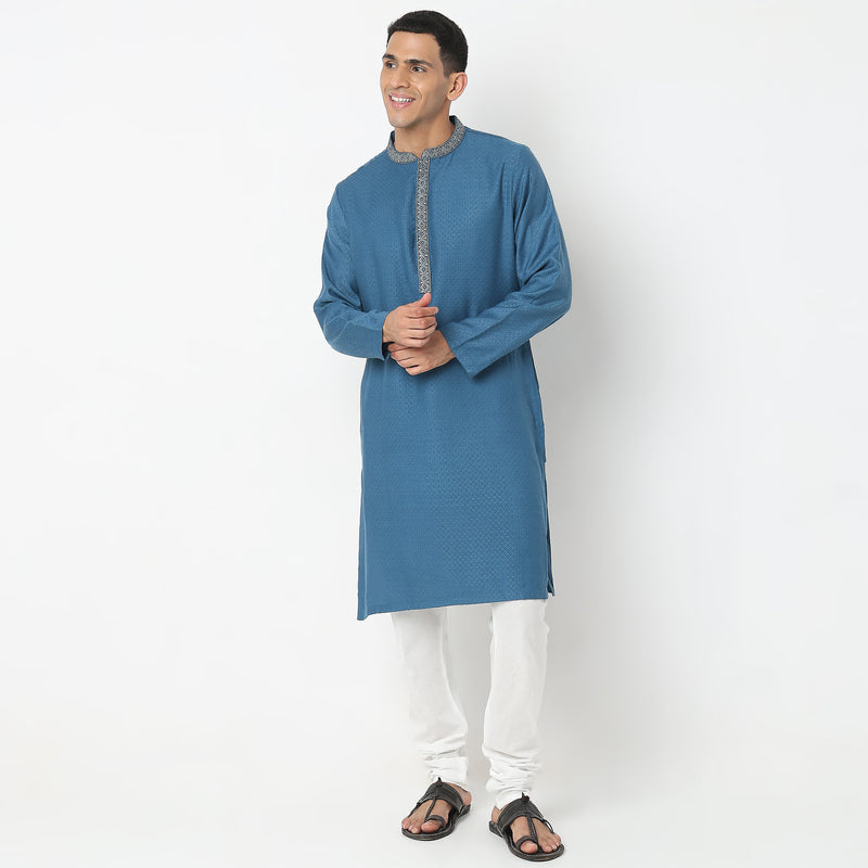 Regular Fit Structured Kurta