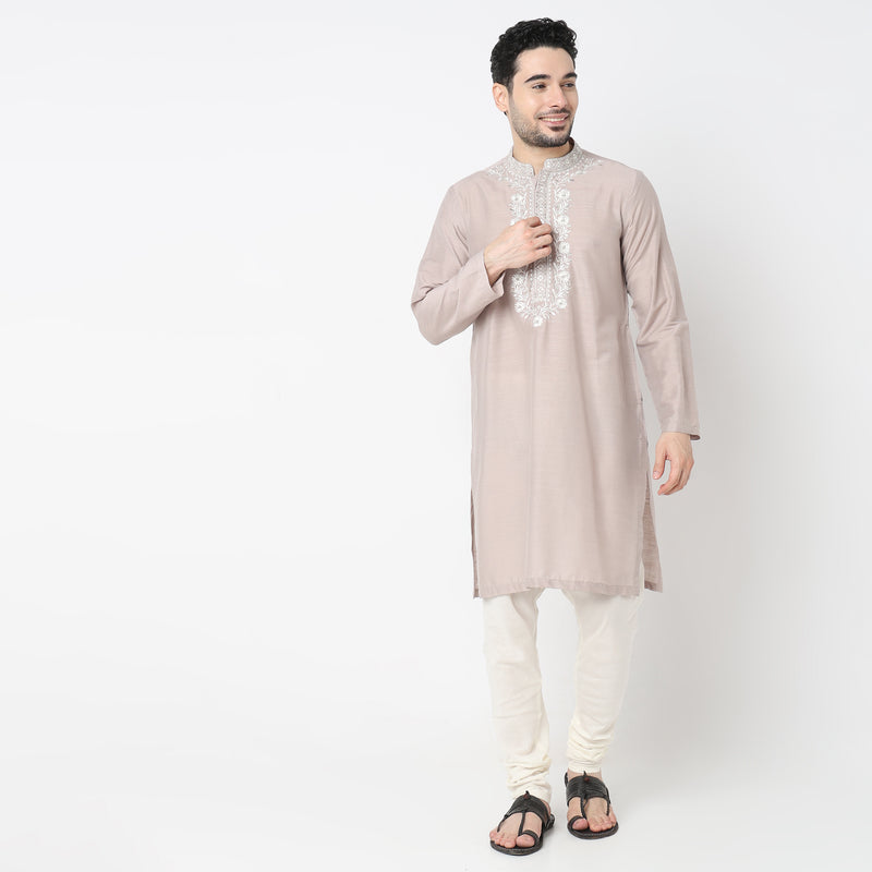 Regular Fit Embroidered Kurta