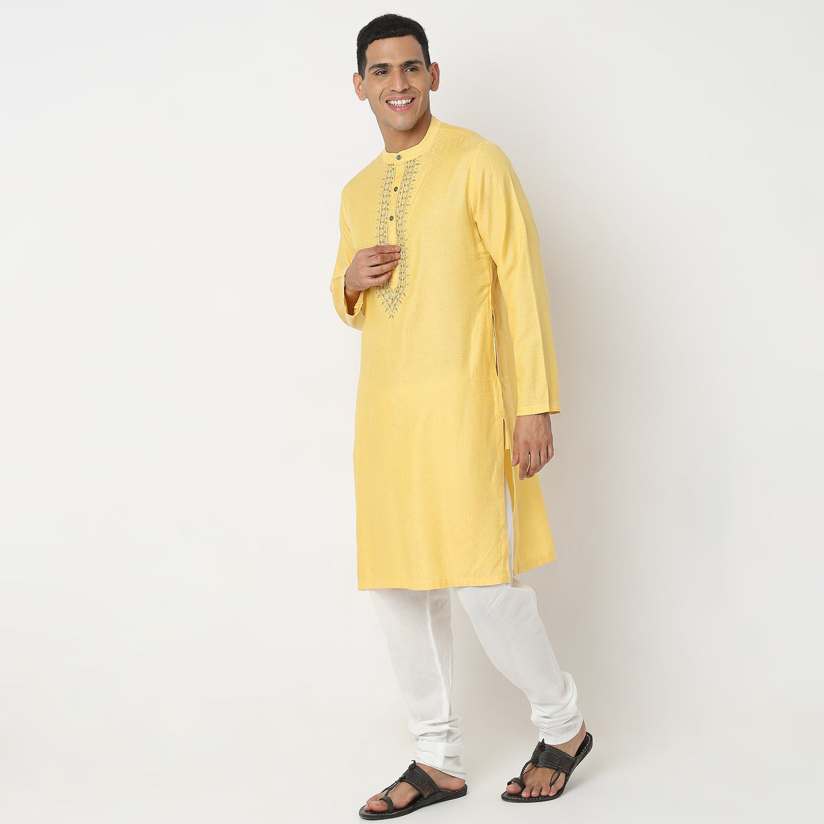 Regular Fit Structured Kurta