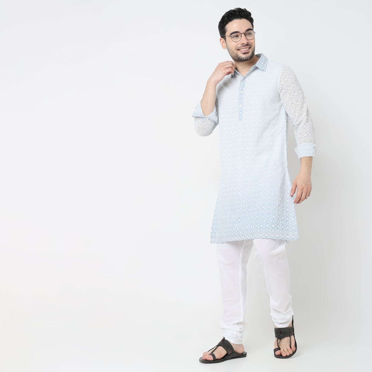 Regular Fit Embroidered Kurta