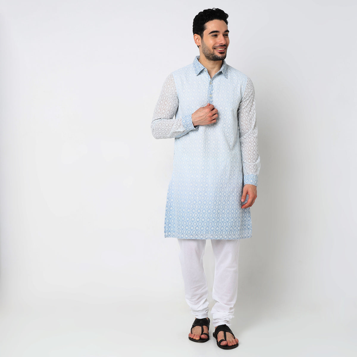 Regular Fit Embroidered Kurta