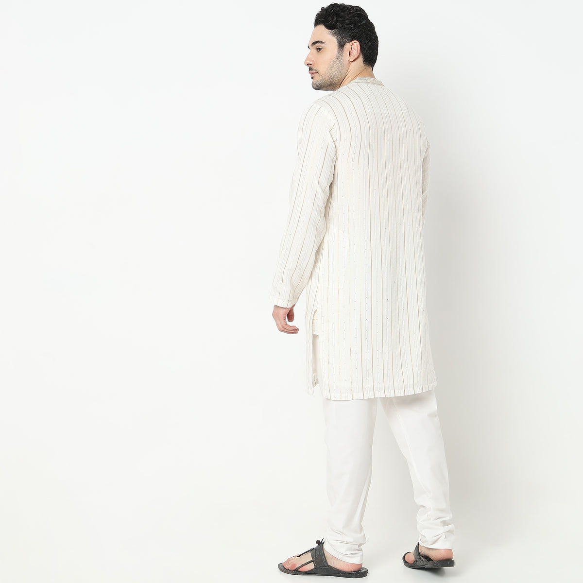 Regular Fit Embellished Kurta