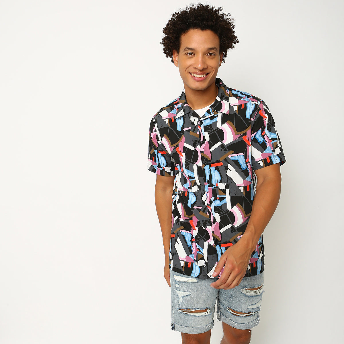 Men Wearing Regular Fit Printed Shirt