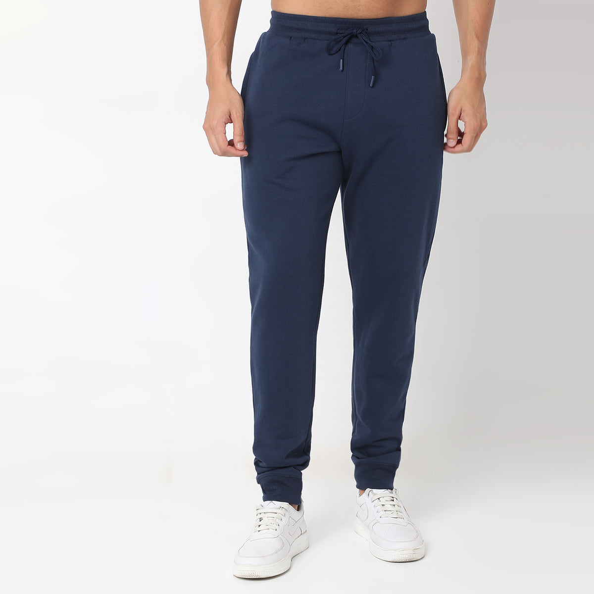 Regular Fit Solid Mid Rise Joggers