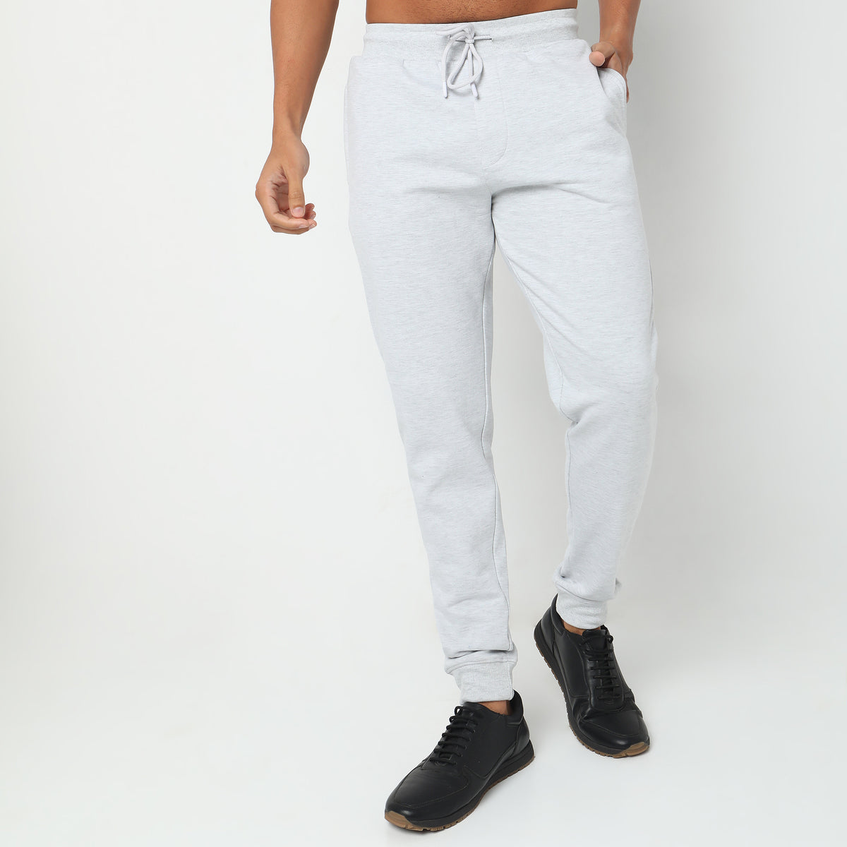 Regular Fit Solid Mid Rise Joggers