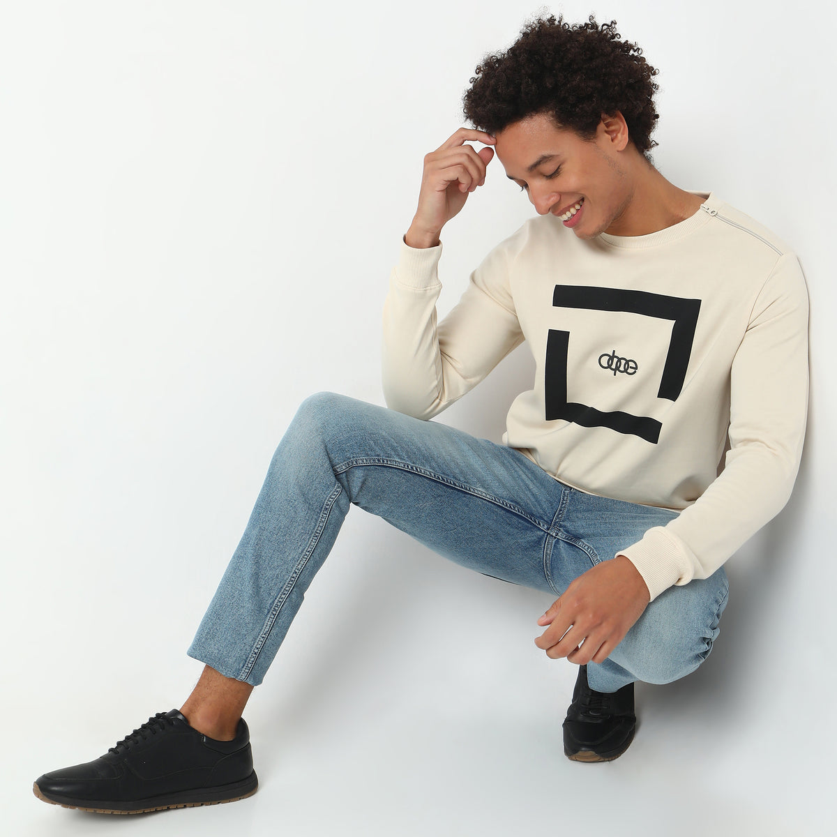 Regular Fit Graphic Sweatshirt