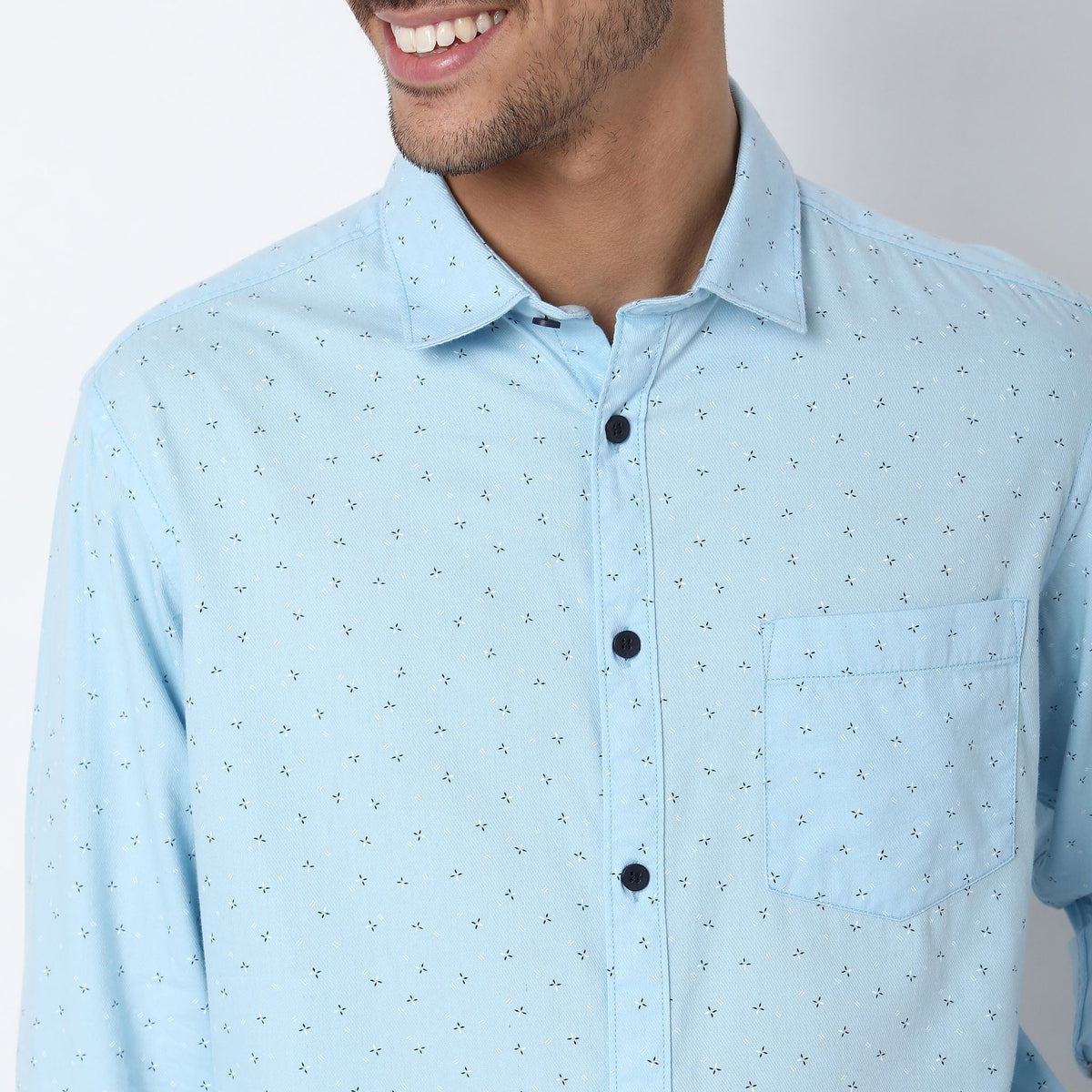 Men Wearing Relaxed Fit Printed Shirt