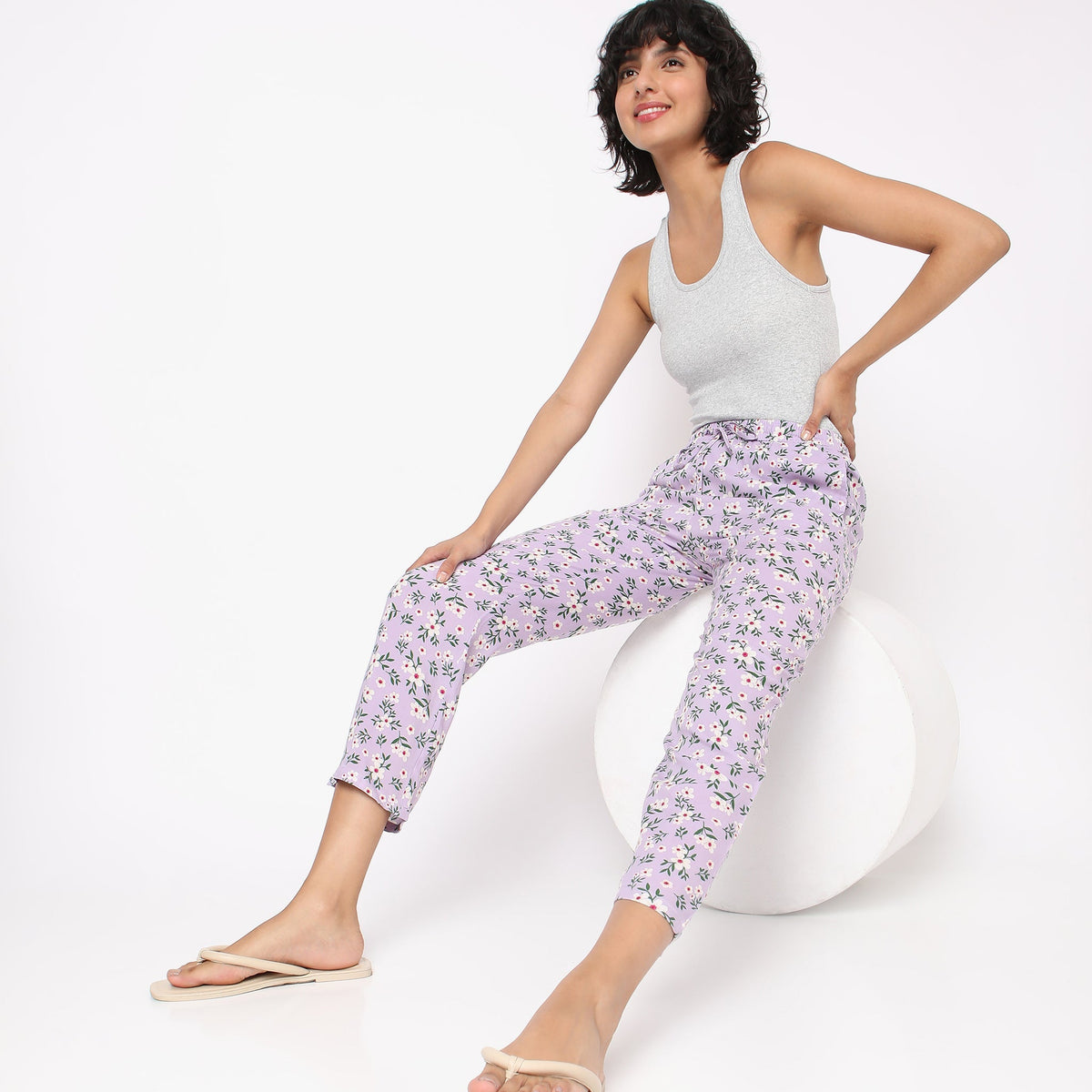 Regular Fit Printed Mid Rise Lounge Pants