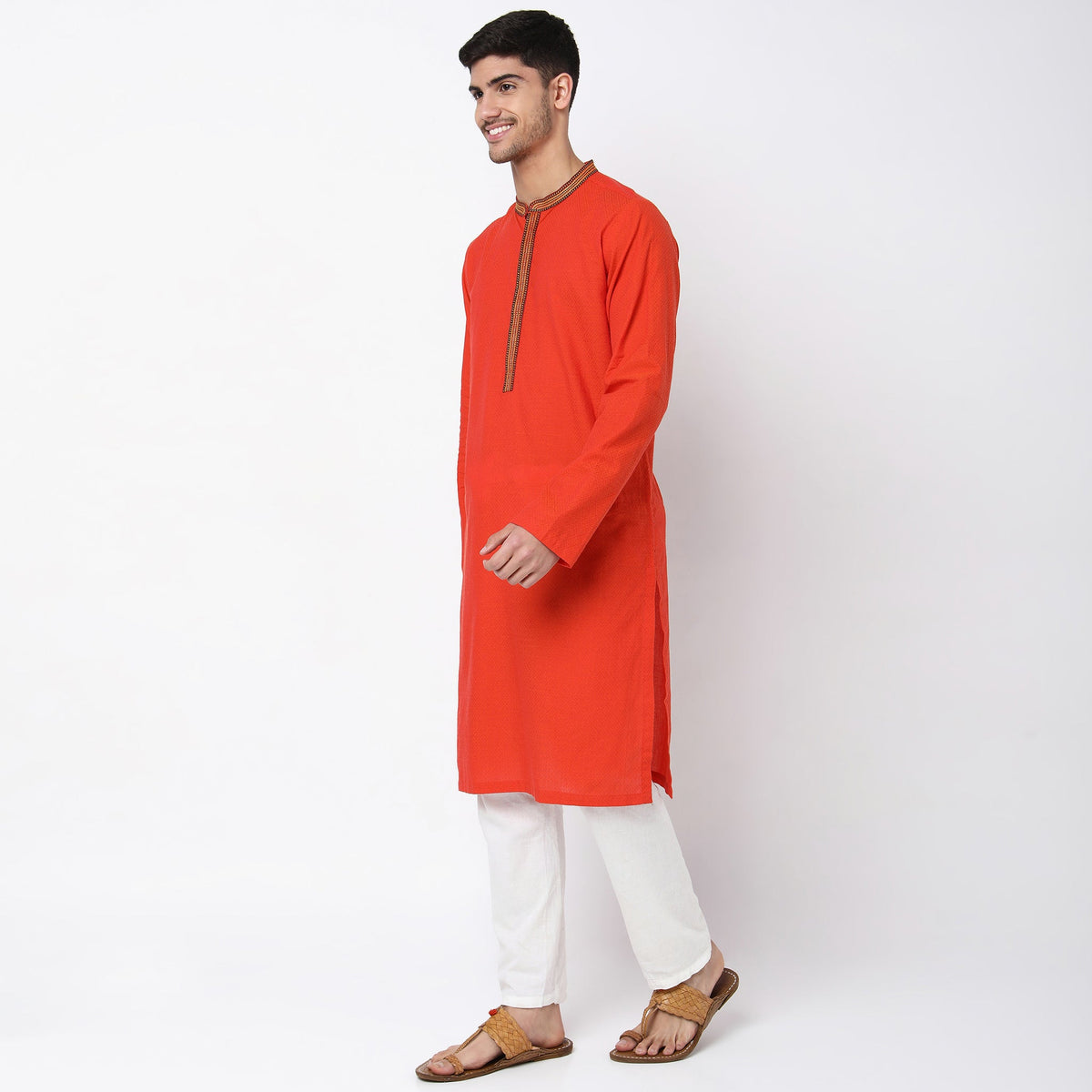 Regular Fit Solid Kurta